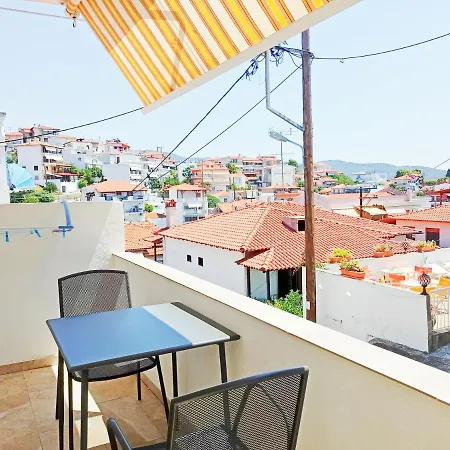 House Charistos Πανσιόν