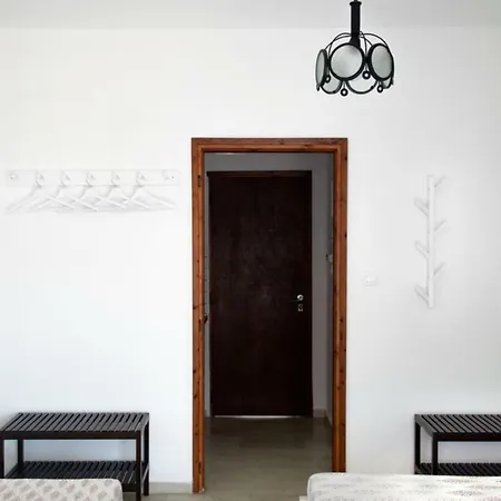 Πανσιόν House Charistos Νέος Μαρμαράς