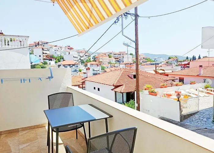 House Charistos Guest house