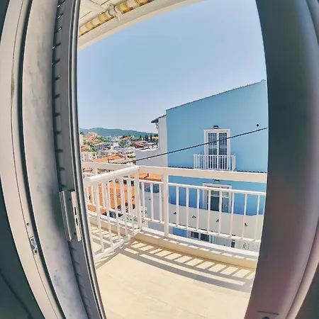 House Charistos 게스트하우스