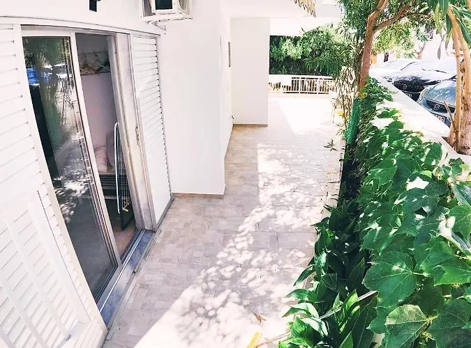 Casa de hóspedes House Charistos 3*